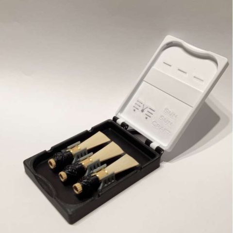 Sun Sun Craft reed case inside